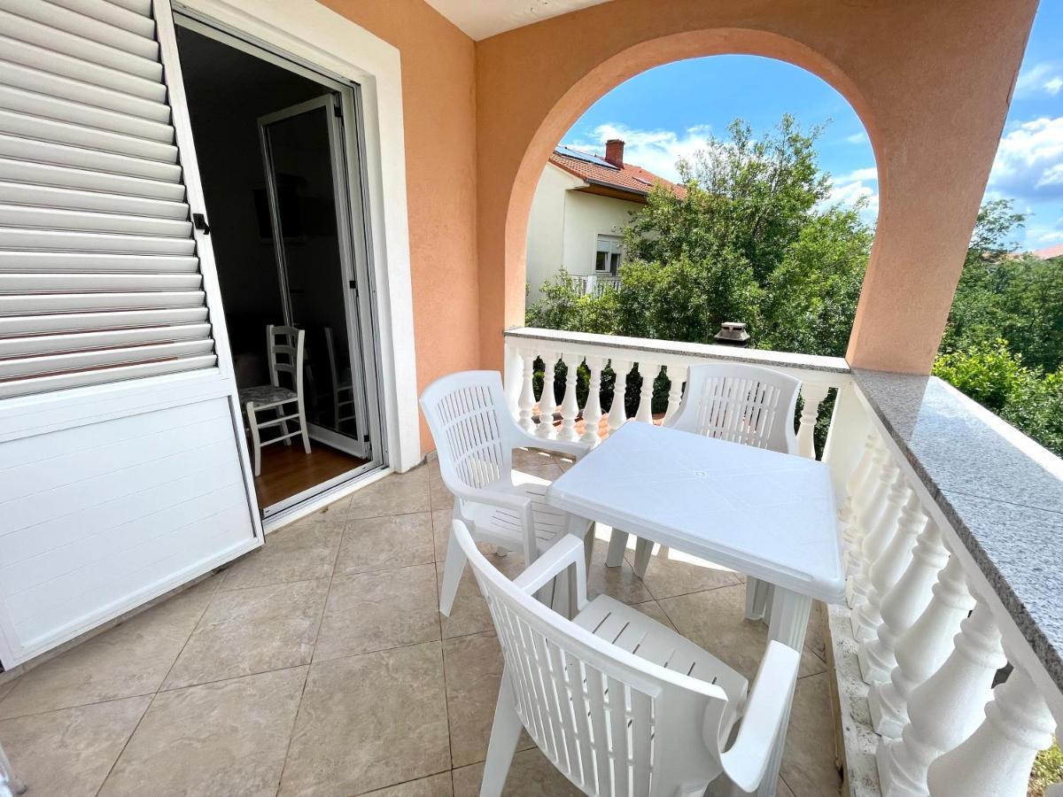 Villa Julie Ядраново Екстериор снимка